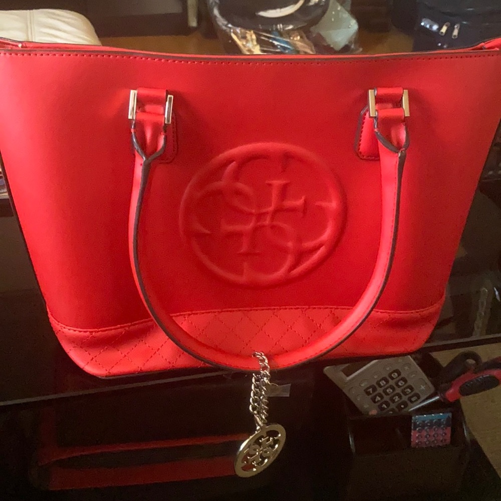 Guess purse Classic